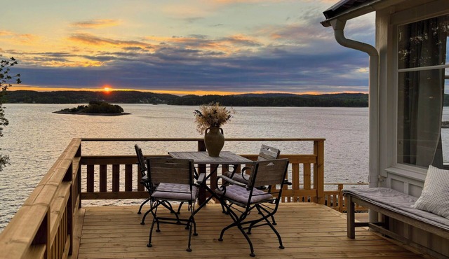 Romantic summer house on Orust