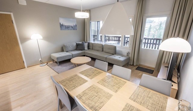 Ruka Ski Chalets (81,5m²) with balcony and WiFi