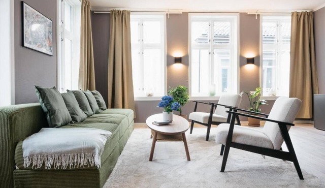 S54 - Private Rooms in the city center