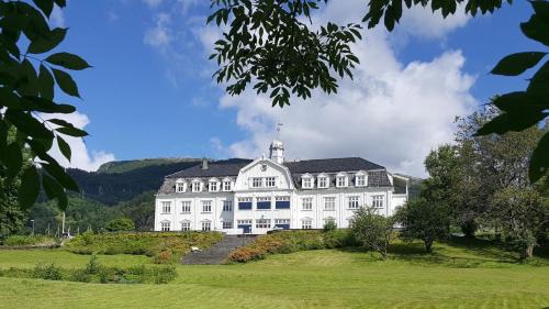 Sauda Fjordhotell in Saudasjøen