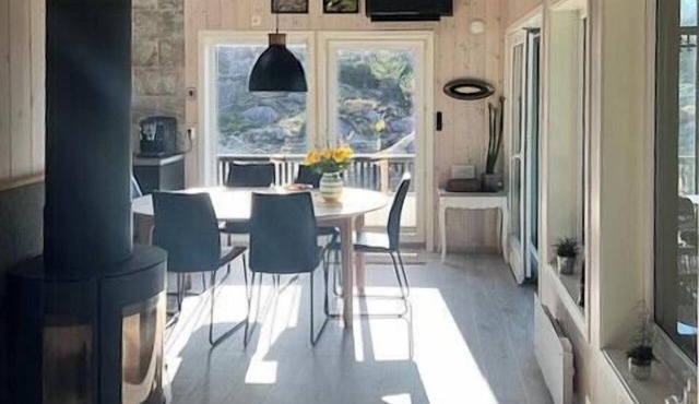 Scenic cabin with panoramic views in Jæren in Sirevåg