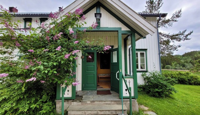 Scenic Rural Apartment