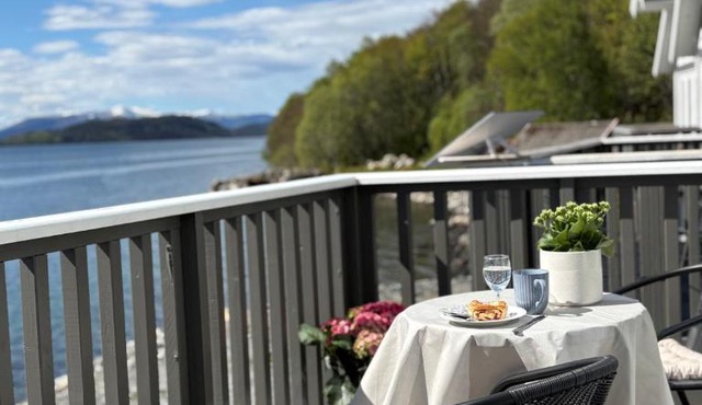 Sea house in beautiful surroundings
