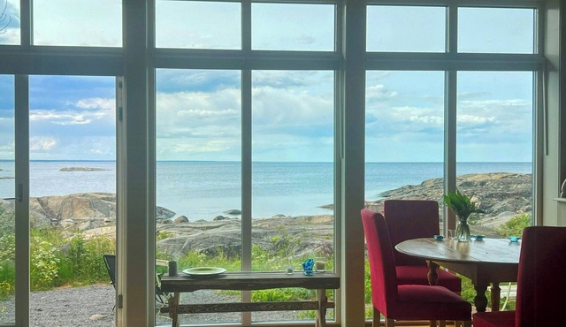 Seaside hus with panoramic views in Väddö
