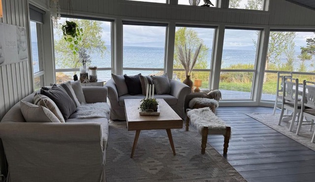 Sjøhytte med jacuzzi, sauna og panoramautsikt