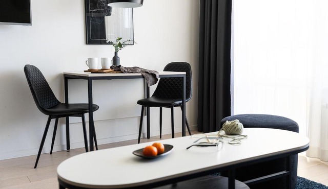 Sky Hotel City Apartments