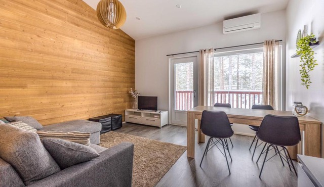 SkyVillas B29 Central location Incl WiFi, AC, Sauna, Balcony in Kalajoki