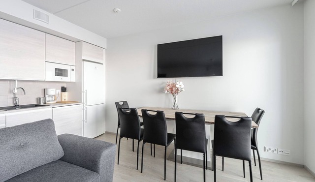 Spacious 1BR Apt. Next to Lake Näsijärvi in Tampere