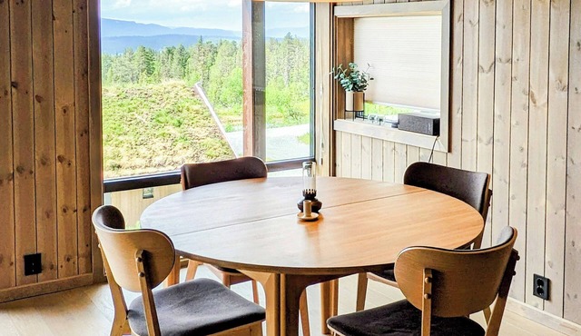 Spacious familyabin with a view on Norefjell