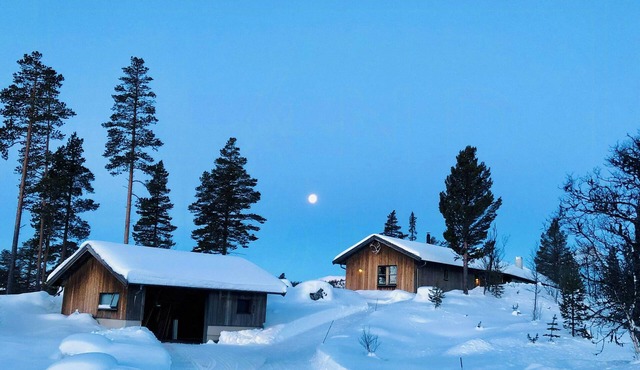 Split cabin for two families near Hardangervidda