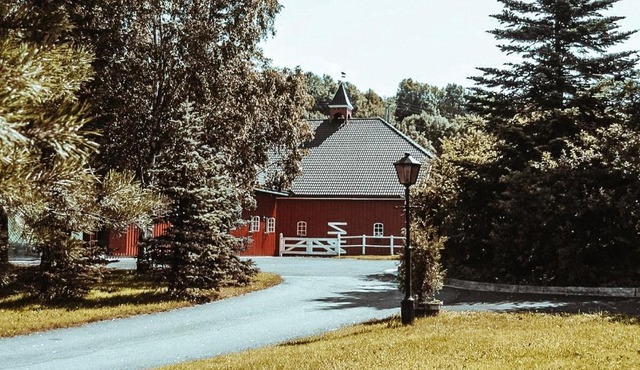 Stall Poème in Gjerstad