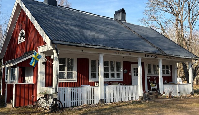 Stationskontor – Historic Holiday Apartment in Sinnerskog in Högsby