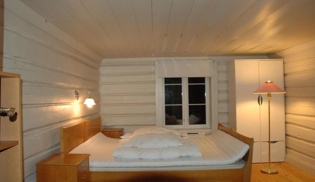 Staurheim gård in Bø
