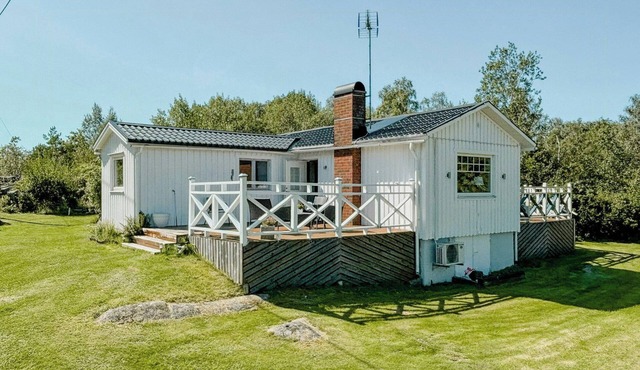 Stonecutter's cottage in scenic Lysekil