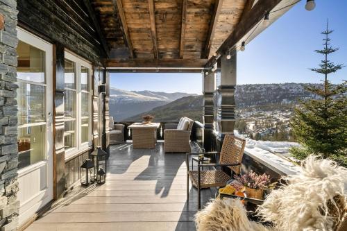 Stryn Mountain Lodge with seaview, near Geiranger