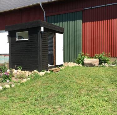 Stuga nära havet