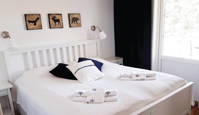 Stunning Home in Årjäng With 3 Bedrooms and Wifi