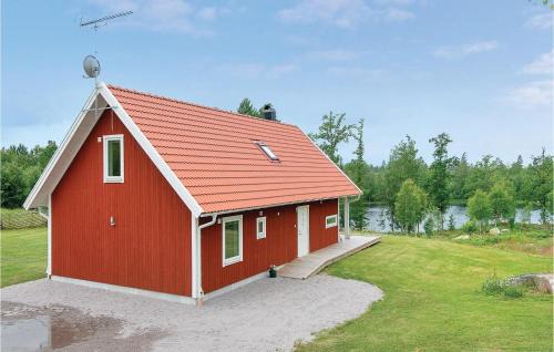 Stunning Home In Holmsjö With Kitchen in Holmsjo