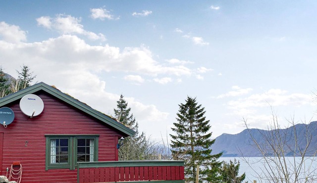 Stunning home in Lauvstad with WiFi