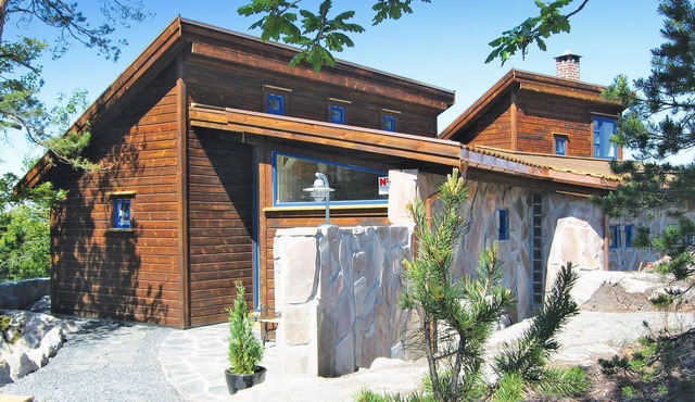 Stunning home in Risør with sauna