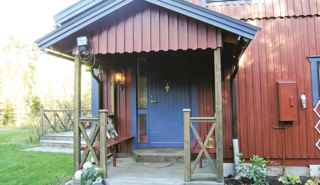 Stunning home in Skillingaryd with sauna