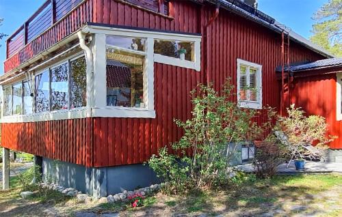 Stunning Home In Storsävarträsk With Sauna