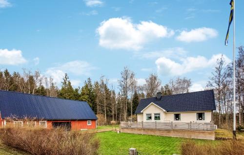 Stunning Home In Vittsjö With Wifi