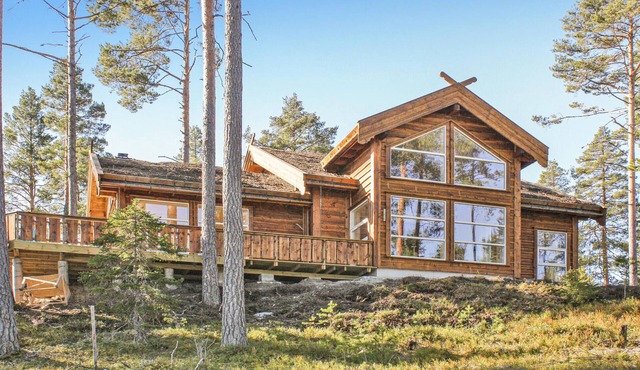 Stunning home in Vrådal with sauna