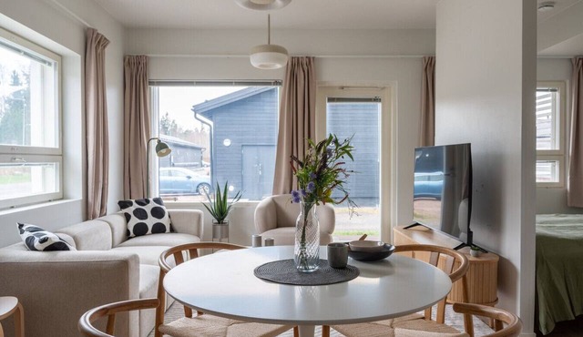 Stylish two-storey home, parking and sauna