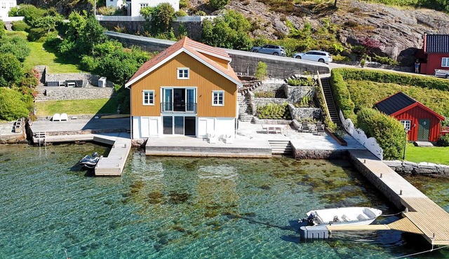 Summer cabin in Grimstad