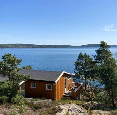Summer Cabin With Sunrise Over Oslo Fjord