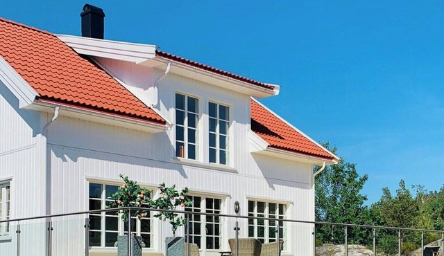 Sunny cabin in Øysang near Risør