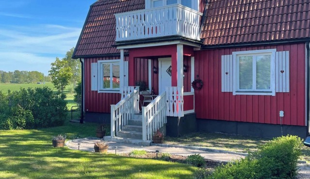 Swedish Cottage near a lake