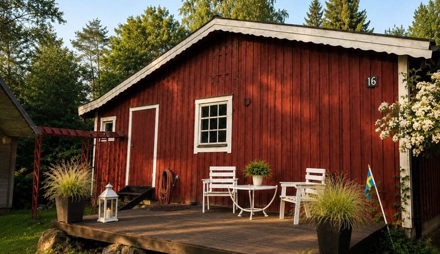 Swedish Magic – An Exclusive Retreat by the Lake with a Private Dock, Boat, and Guest House in Belganet