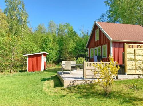 The Blomsholm Cabin - Recharge Your Electric Car in Stromstad