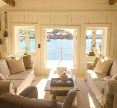 The Boathouse