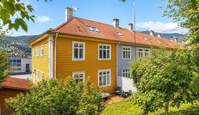 The Honeycomb Garden Flat - 1BR - BG27 in Bergen