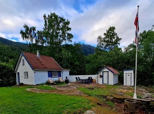 The Old Cabin