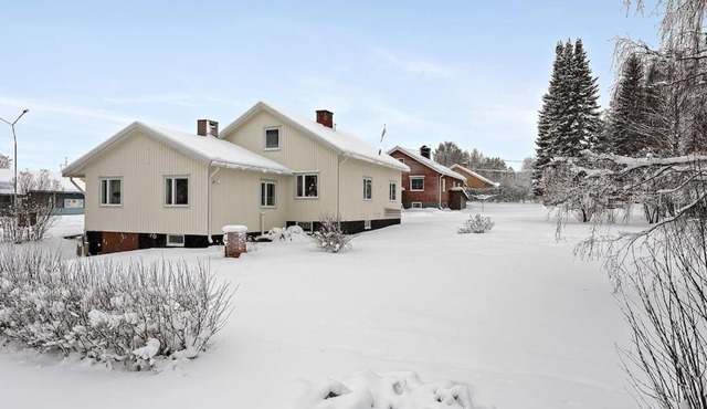 The Old Post Office in Hedenaset