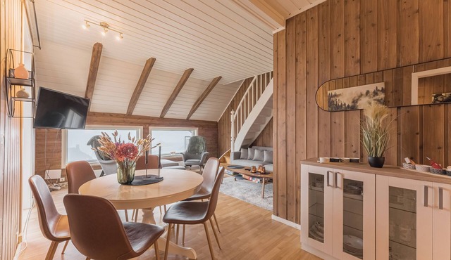 Top-Floor Apartment – 5 Min Walk to Lillehammer’s Main Street