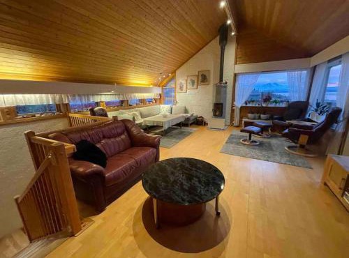 Top floor apartment with amazing view and location