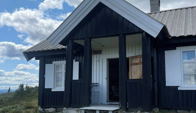Traditional mountain cabin near Hallingskarvet