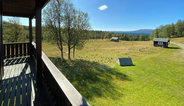 Traditional mountain farm with views of Skogshorn