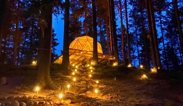 Treehouse Dome in the Wilderness in Mora
