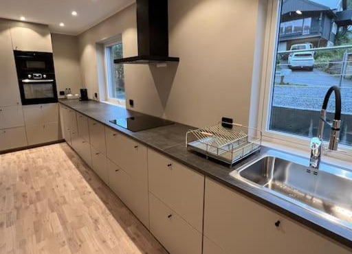 Tromsø Arctic Villa with free parking