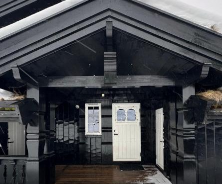 True Ski-in-out Cabin with sauna & view at Hafjell