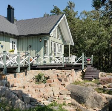 Unique Cabin By The Water On Kråkerøy