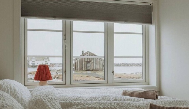 Unique house on the waterfront on Veiholmen