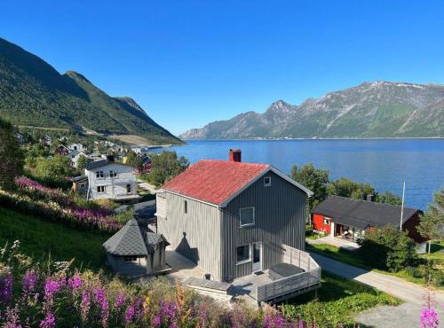Vacation Home in Fjordgård with views of Segla and the Fjord in Botnhamn