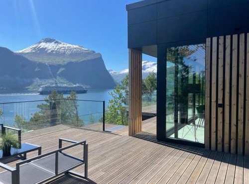 VILLA KRISTINA/ÅNDALSNES